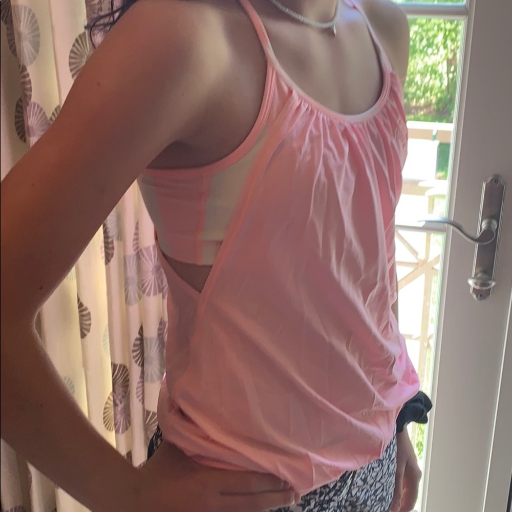 Lululemon tank